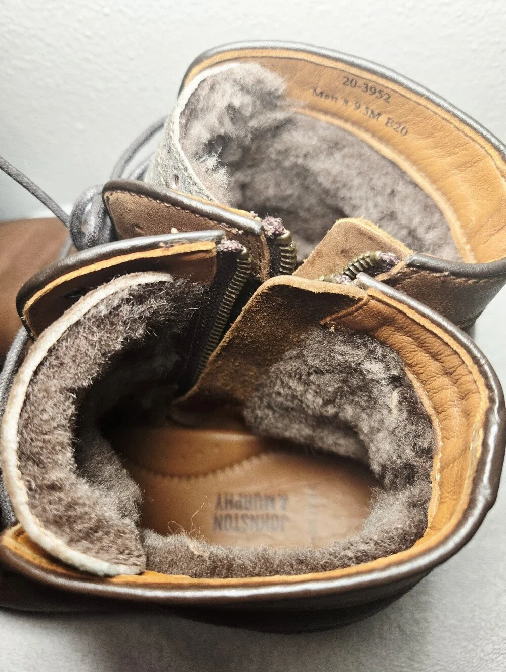 Johnston & Murphy Sheep Shearling Lined Boots Men 9.5 Brown Leather Side Zip